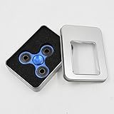 TeckLife Fidget Spinner Fokussier spielzeug bei Unruhe Erstklassige Qualität Fokus-Spielzeug für Kinder und Erwachsene Hilft gegen Stress, Angst, Langeweile, Unruhe und bei Keramik-Kugellager (Metall-Blue) - 